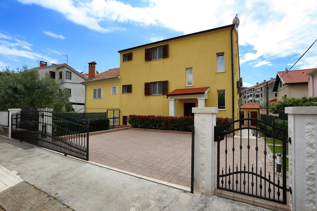 Apartments Ivana - Iva Zadar Exterior photo