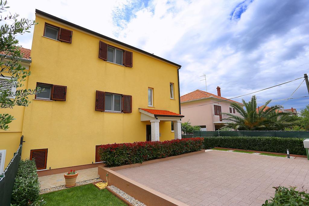 Apartments Ivana - Iva Zadar Exterior photo