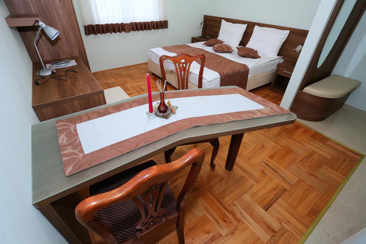 Apartments Ivana - Iva Zadar Exterior photo